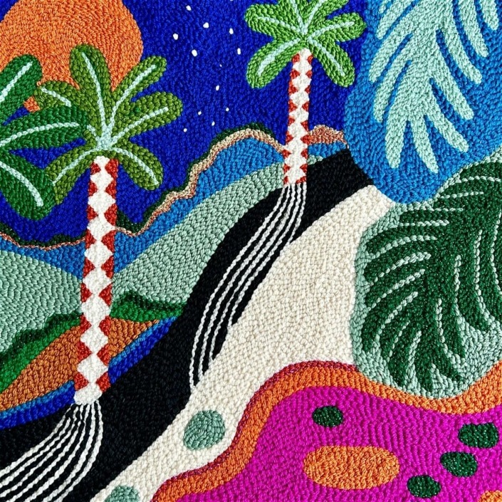 création textile unique tableau tufté motif palmiers par chaumière oiseau