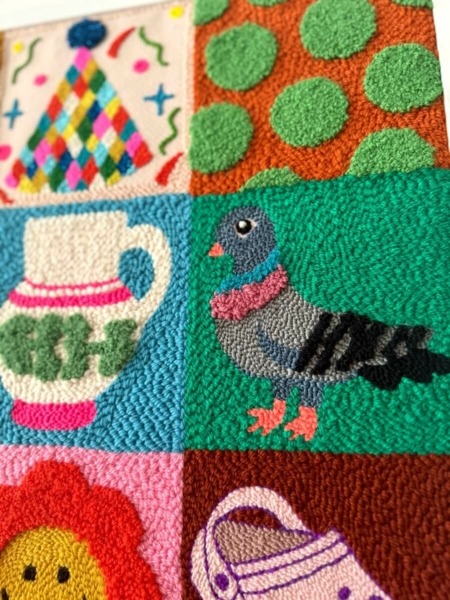 petit pigeon detail tableau textile patch memory par chaumiere oiseau studio