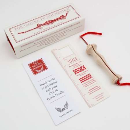 Contenu du pack Oxford punch needle – fine– boîte aimantée et manuel d'instructions